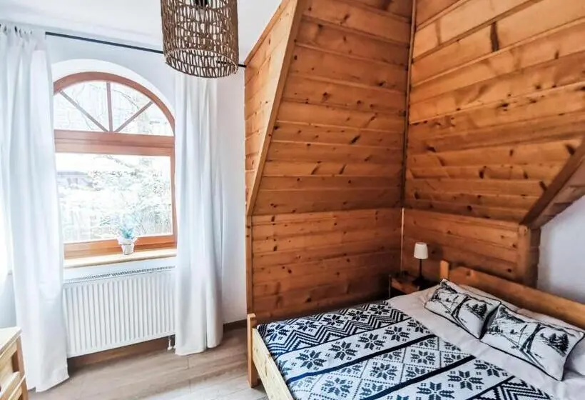 スタンダードスタジオ, Zakopane Stop
