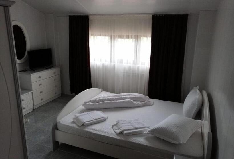 اتاق استاندارد سه نفره, Casa Grande 2