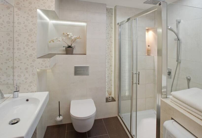 דירת חדר, Parkside Apartments Old Town