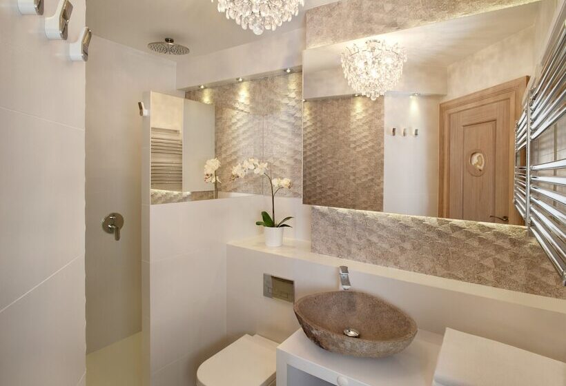 דירת חדר, Parkside Apartments Old Town