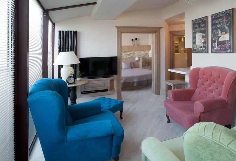 דירת חדר, Parkside Apartments Old Town