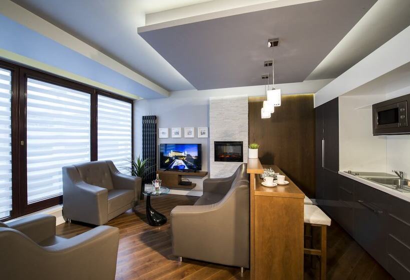 דירת חדר, Parkside Apartments Old Town