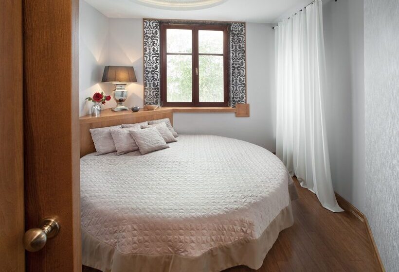 דירת חדר, Parkside Apartments Old Town