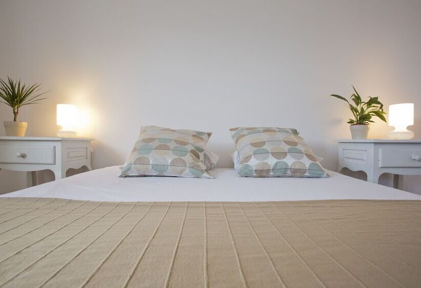 اتاق استاندارد, Amar Hostel & Suites
