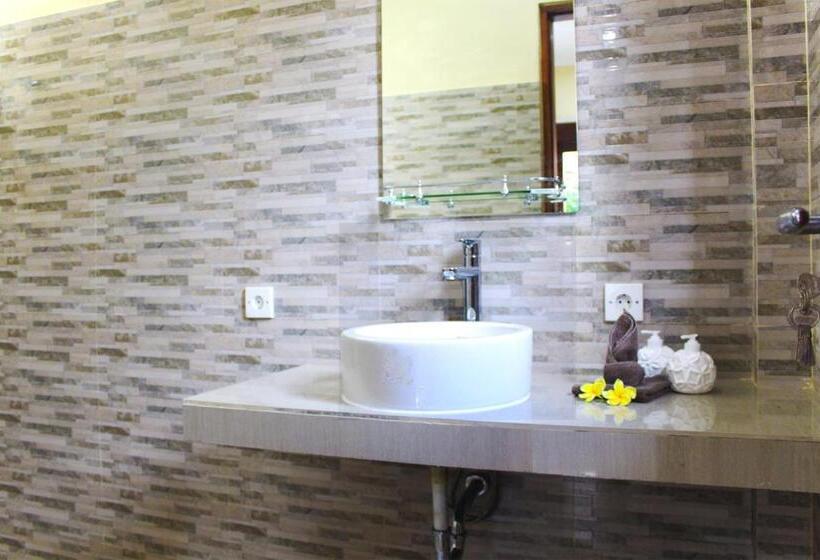 חדר סטנדרט עם טרסה, Cr Tris Rooms Seminyak