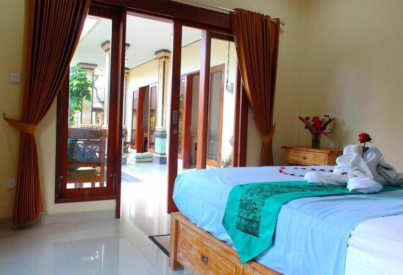 חדר סטנדרט עם טרסה, Cr Tris Rooms Seminyak