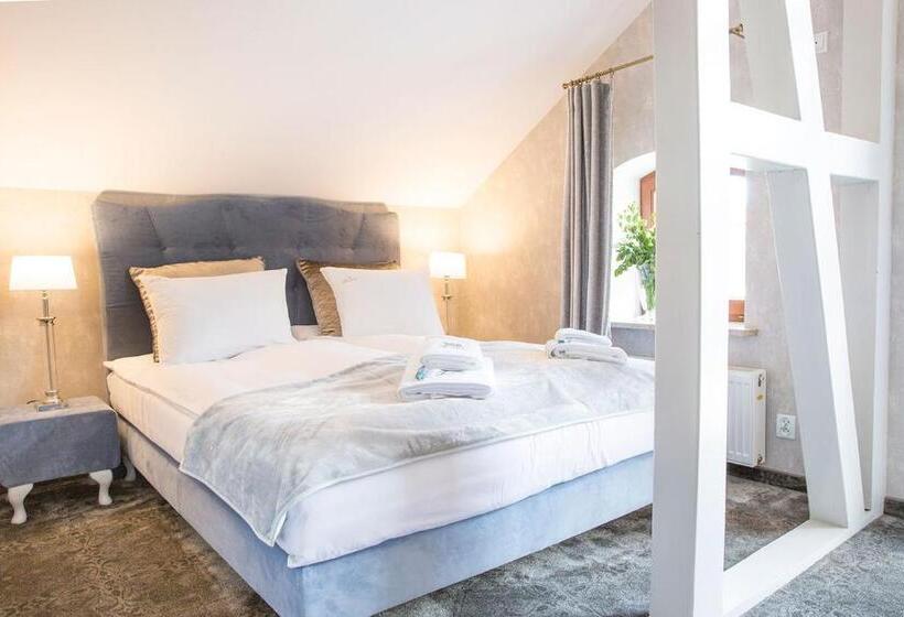 חדר סטנדרט עם טרסה, Villa Mistral