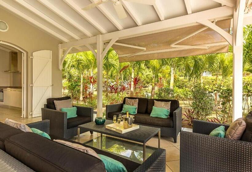 خانه 4 خوابه, Villas Palm