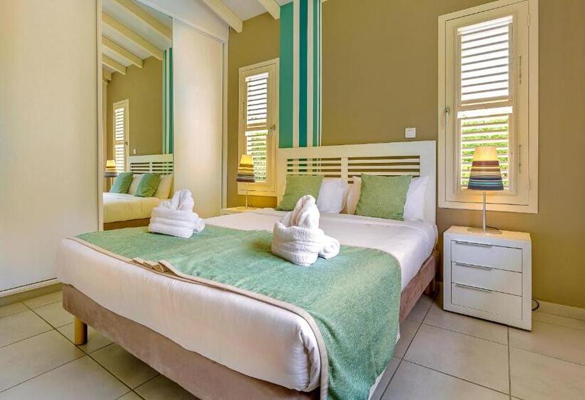 ویلای یک اتاق خوابه با استخر شنا, Villas Palm