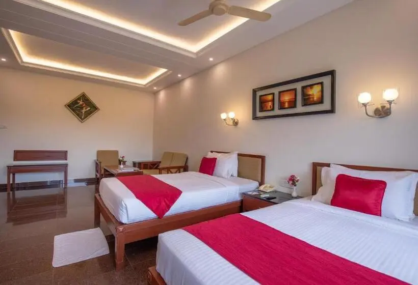 اتاق لوکس, Jenneys Residency