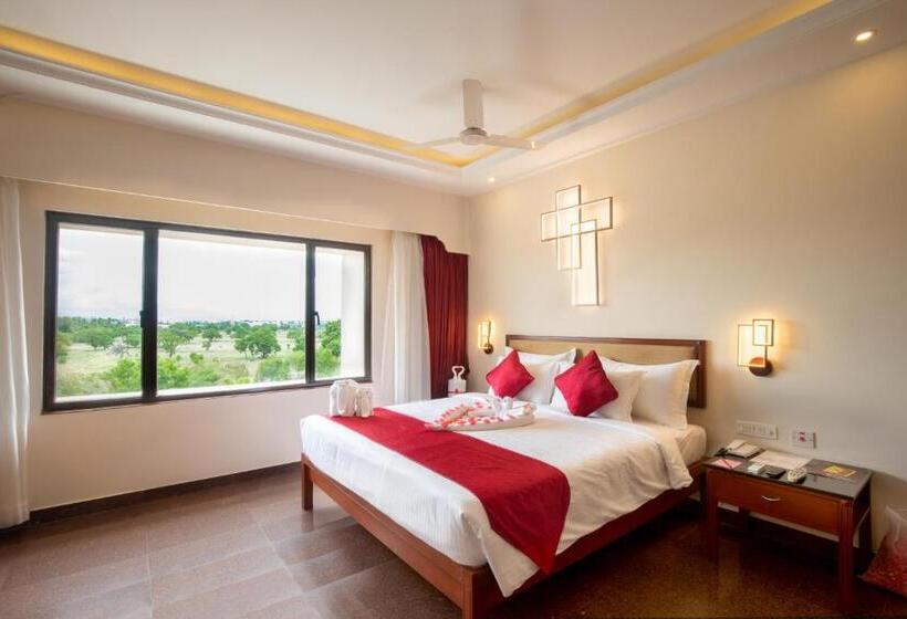 سوئیت پرزیدنت, Jenneys Residency