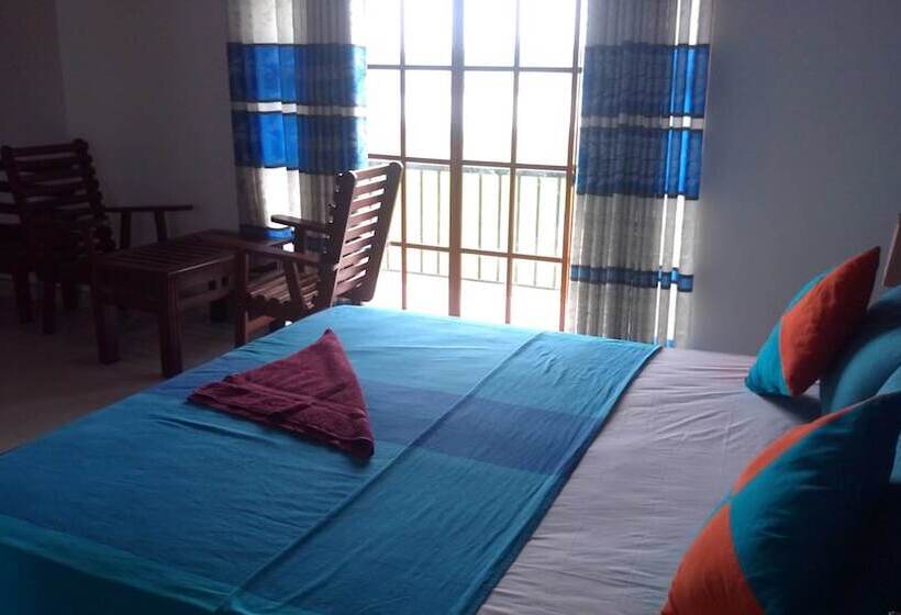 Апартаменты Deluxe 1 Спальня, Layathraa Lake View Resort