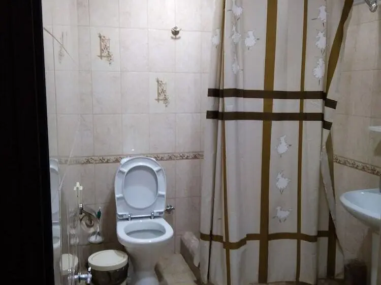 سوئیت خانواده 2 خوابه, Marina