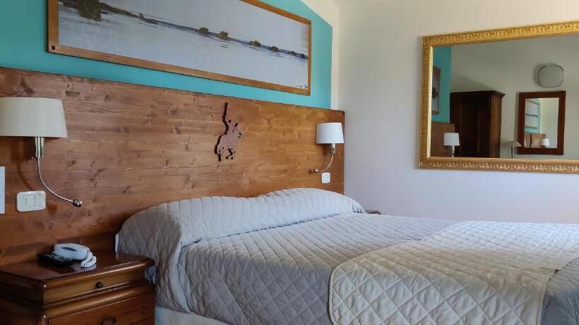 اتاق استاندارد با تراس, Locanda Mossa Dei Barbari