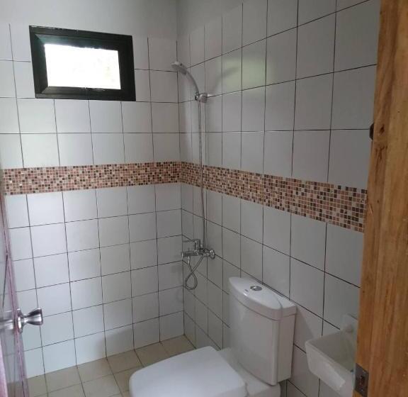 Deluxe Room, Secter Place