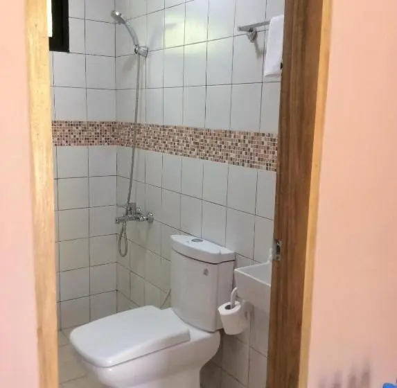 デラックスルーム, Secter Place