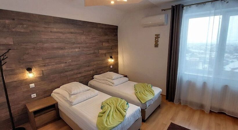 غرفة قياسية, Pensiunea Riunione