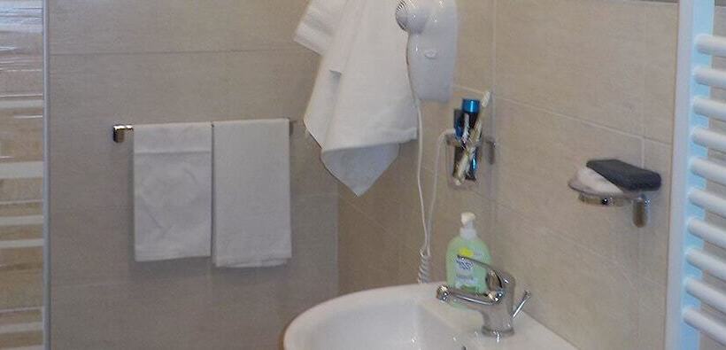 חדר סטנדרט יחיד, Ristorante Euromotel Bari