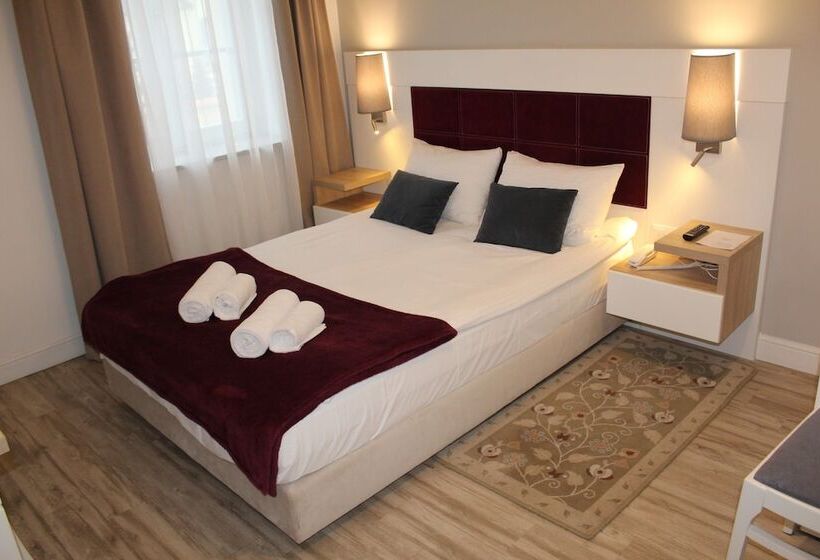 آپارتمان 1 خوابه, Rozbicki