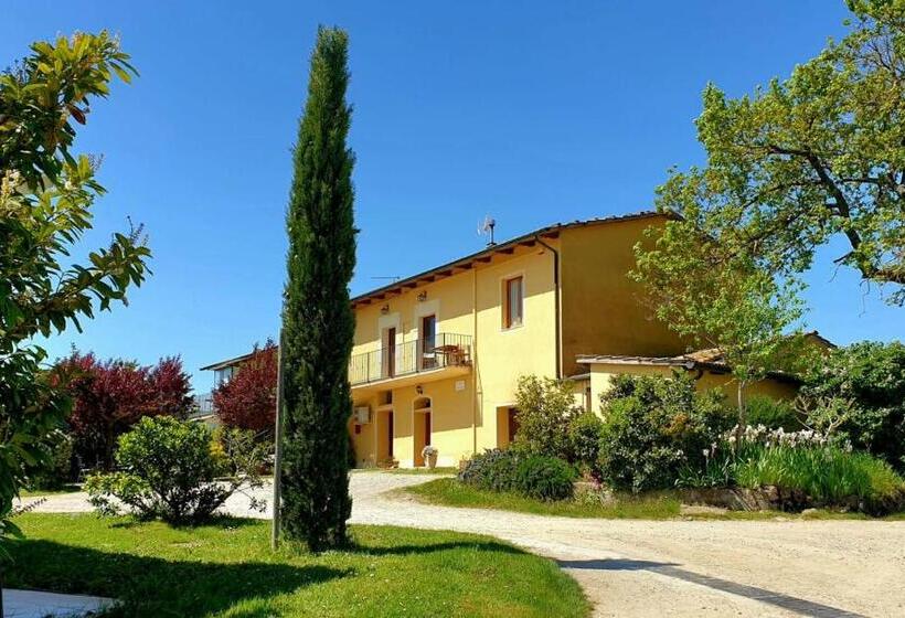 庭の見える１ベッドルームアパートメント, Agriturismo Podere Casa Al Vento