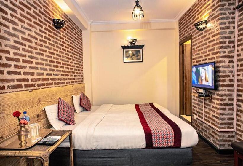 اتاق استاندارد, Newa Home