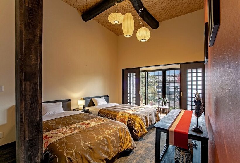 Deluxe Szoba, Yufuin Lamp No Yado