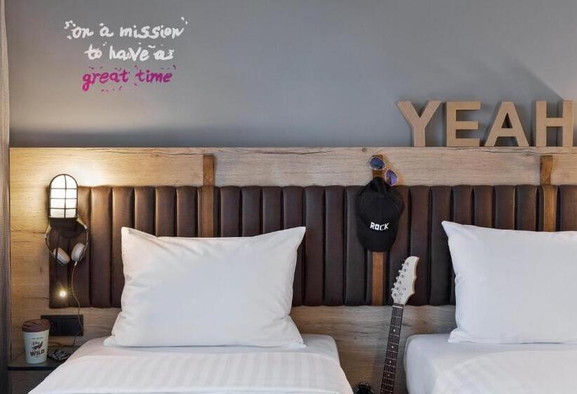 اتاق استاندارد, Moxy Katowice Airport