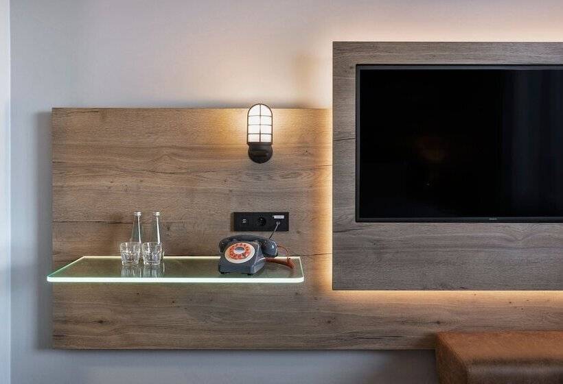 اتاق استاندارد, Moxy Katowice Airport