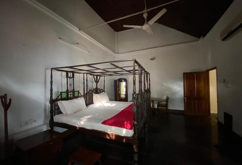 Номер Deluxe, Ballard Bungallow