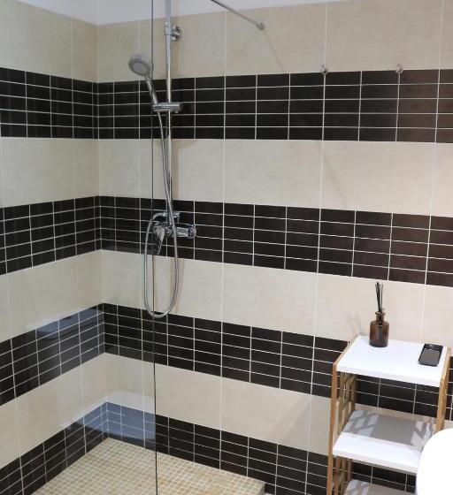 اتاق لوکس, Casa Malpique