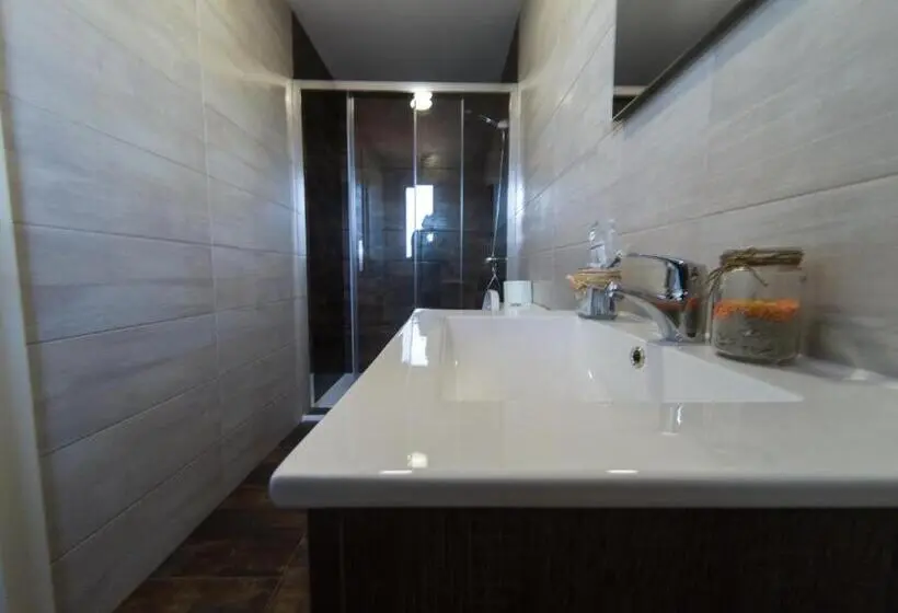 デラックスルーム, Albergue Casa Manola
