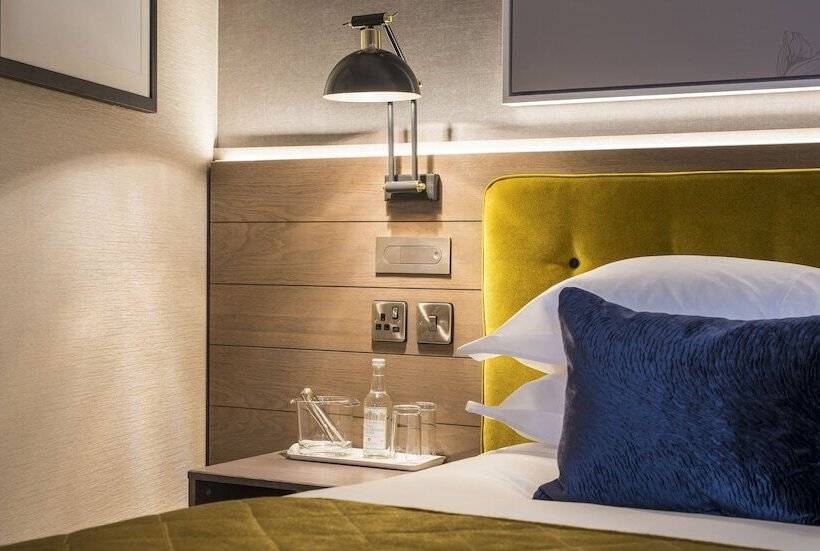 חדר סטנדרט, Sloane Place