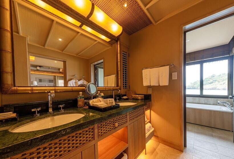 ویلای 1 خوابه, The Pristine Villas And Bungalows At Palau Pacific Resort