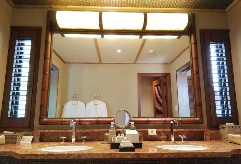 ویلای 1 خوابه, The Pristine Villas And Bungalows At Palau Pacific Resort