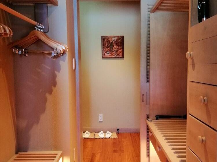 ویلای 1 خوابه, The Pristine Villas And Bungalows At Palau Pacific Resort