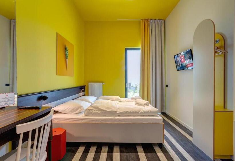 اتاق استاندارد یک نفره, Meininger Hotel Bruxelles Gare Du Midi
