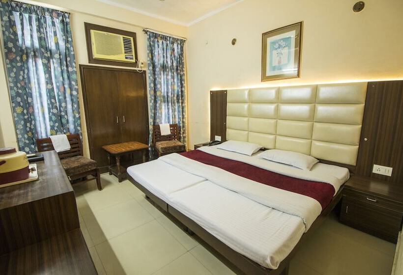 Deluxe Rum, Wow Stayz2 Hotel Jahanvi Dale