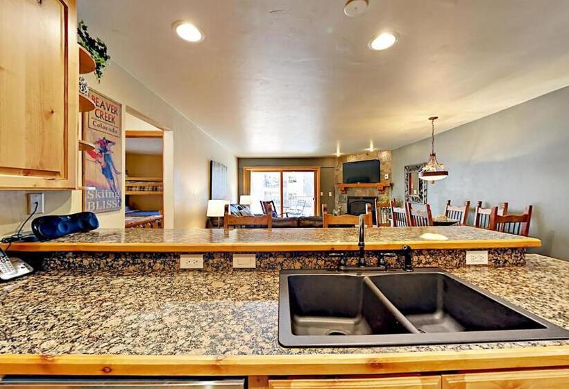 דירת שני חדרים, Beaver Creek West O2