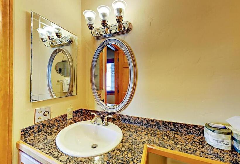 דירת שני חדרים, Beaver Creek West O2