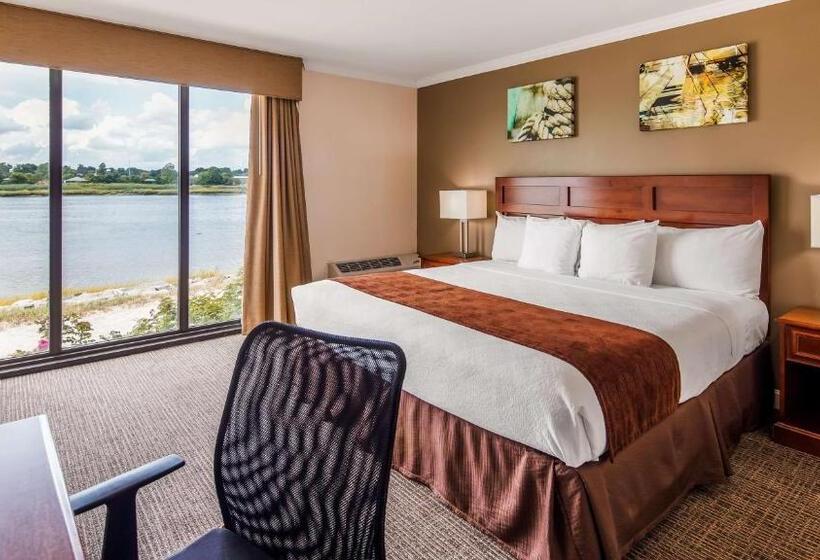 اتاق استاندارد با چشم‌انداز دریا, Best Western Adams Inn Quincy Boston