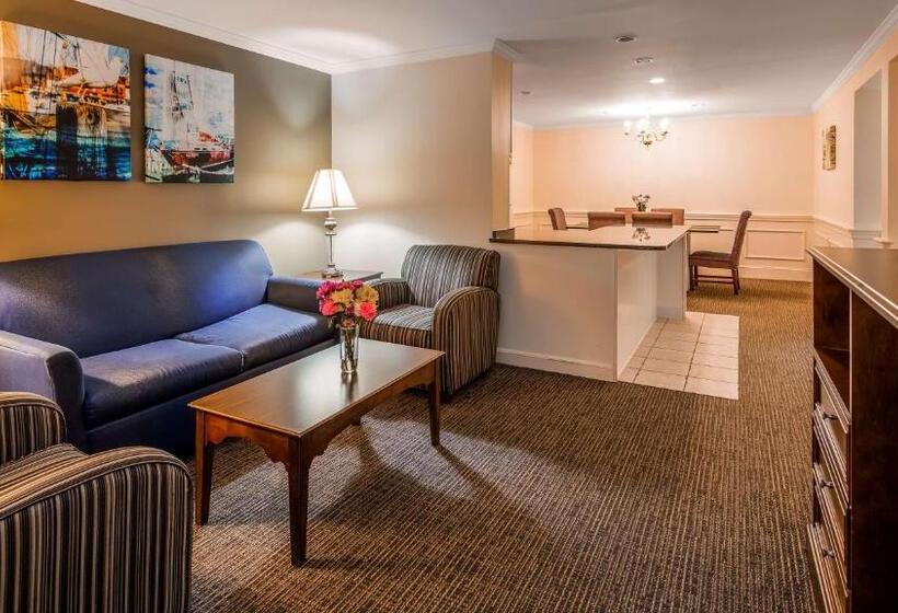 סוויטה עם ג'קוזי, Best Western Adams Inn Quincy Boston