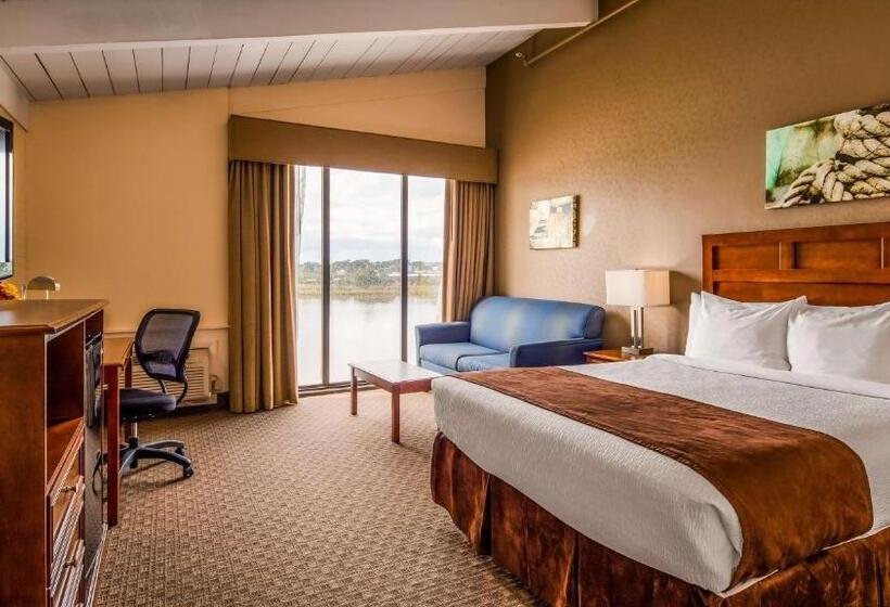 חדר סטנדרט עם מיטת קינג, Best Western Adams Inn Quincy Boston