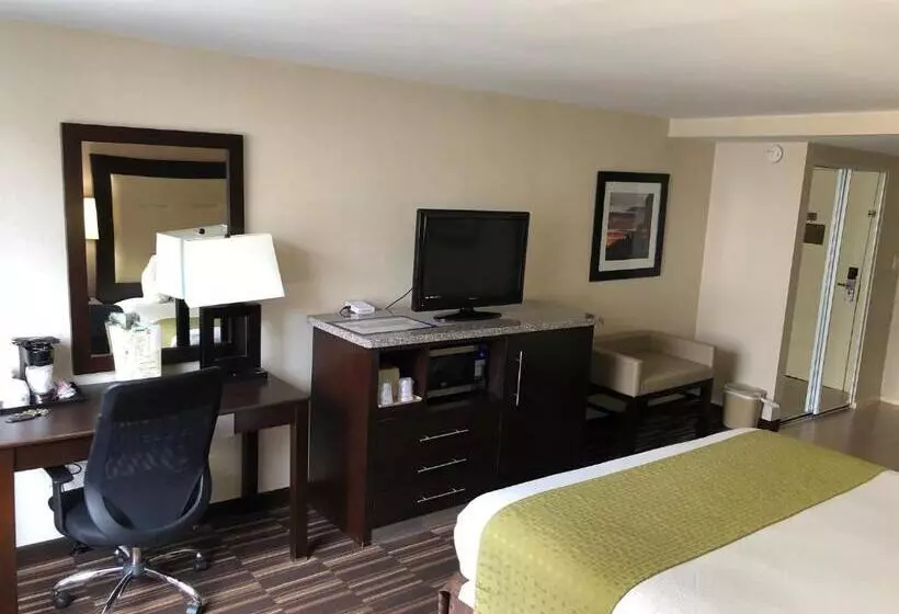 キングサイズベッドのスタンダードルーム, Best Western Atlantic City Beach Block