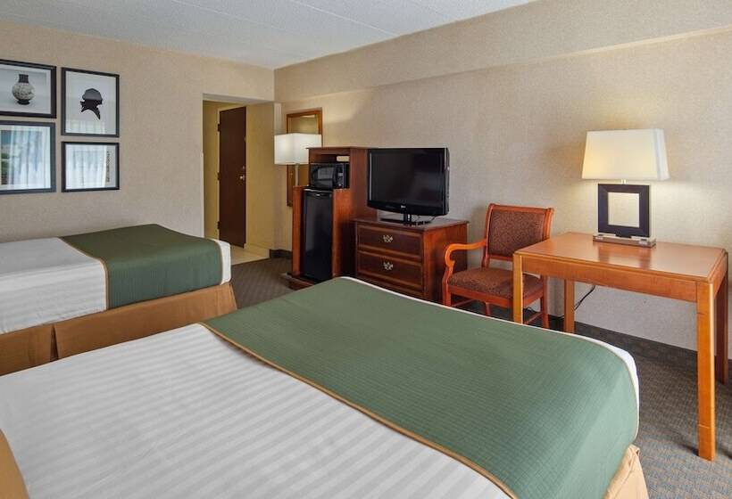 Номер Стандарт 2 Двуспальные Кровати, Best Western Capital Beltway Washington Dc
