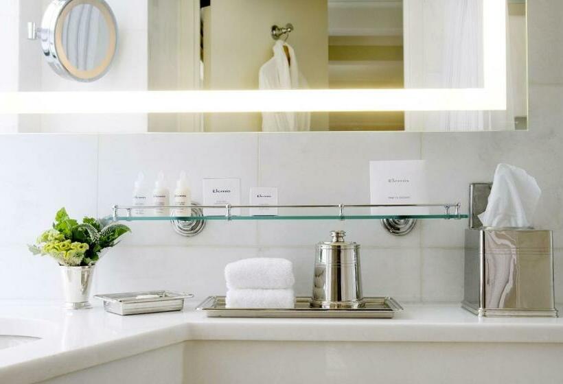 استودیوی لوکس, The Benjamin Royal Sonesta New York