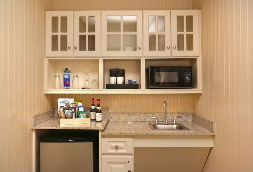 سوئیت برای معلولان, The Benjamin Royal Sonesta New York