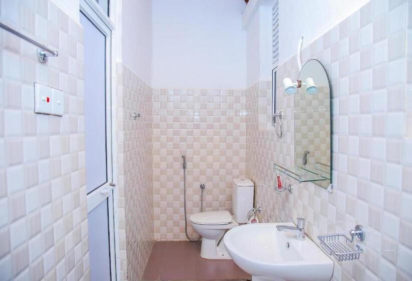 Triple Room Sea View, Onaro Beach View