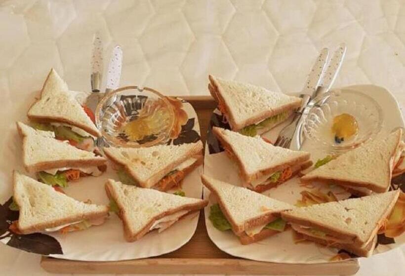 اتاق استاندارد سه نفره, Woodycrest