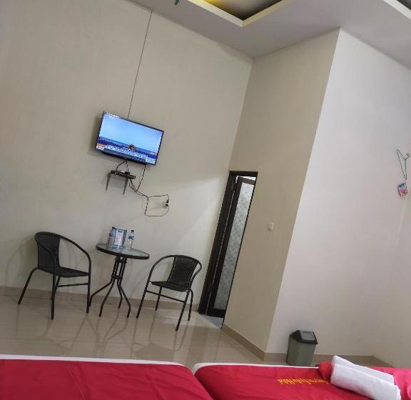 جناح جونيور عائلى, Gosyen Efata Toraja