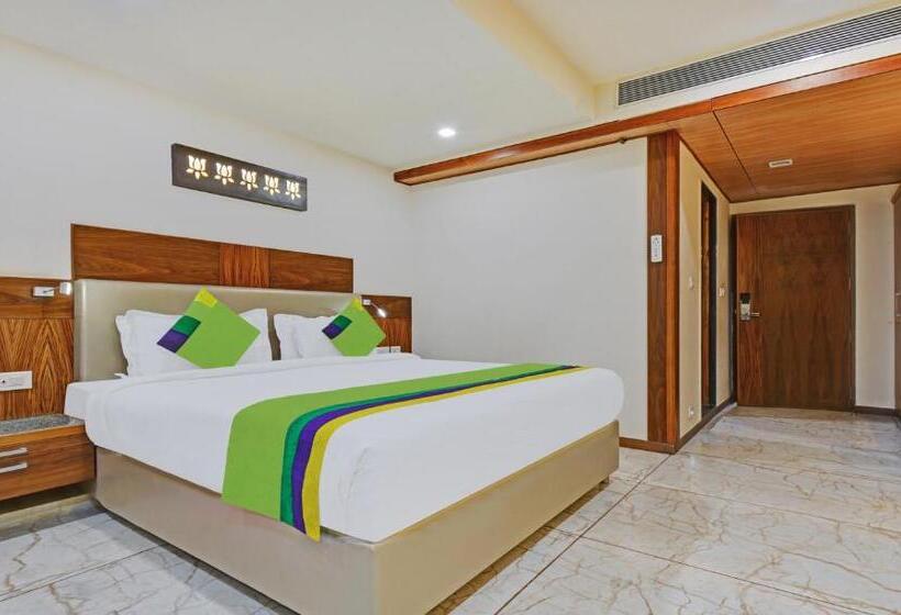 带大床的高级房间, Mandovin, Udaipur